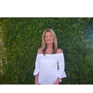 Meet your Posher, Leigh